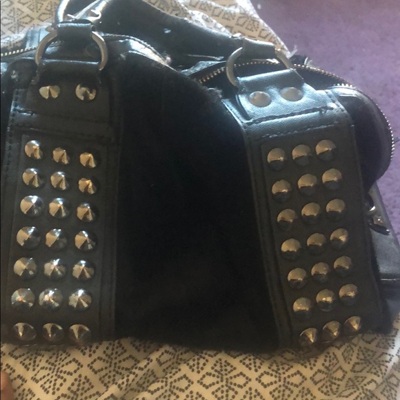 Hand bag - Picture 2 of 3